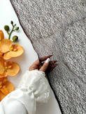 شال ابریشم قهوهای