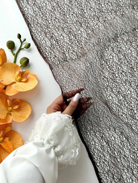 شال ابریشم قهوهای